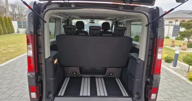 RENAULT Trafic Grand SpaceClass 2.0 dCi EDC