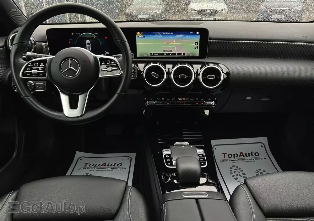 MERCEDES-BENZ Klasa A 180 d 7G-DCT