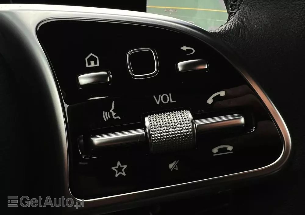 MERCEDES-BENZ Klasa A 180 d 7G-DCT