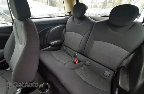 MINI One 