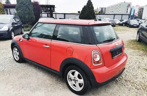 MINI One 