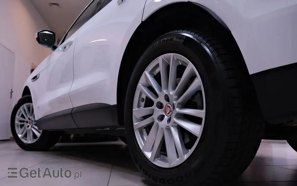 JAGUAR F-Pace 2.0 i4D AWD Prestige