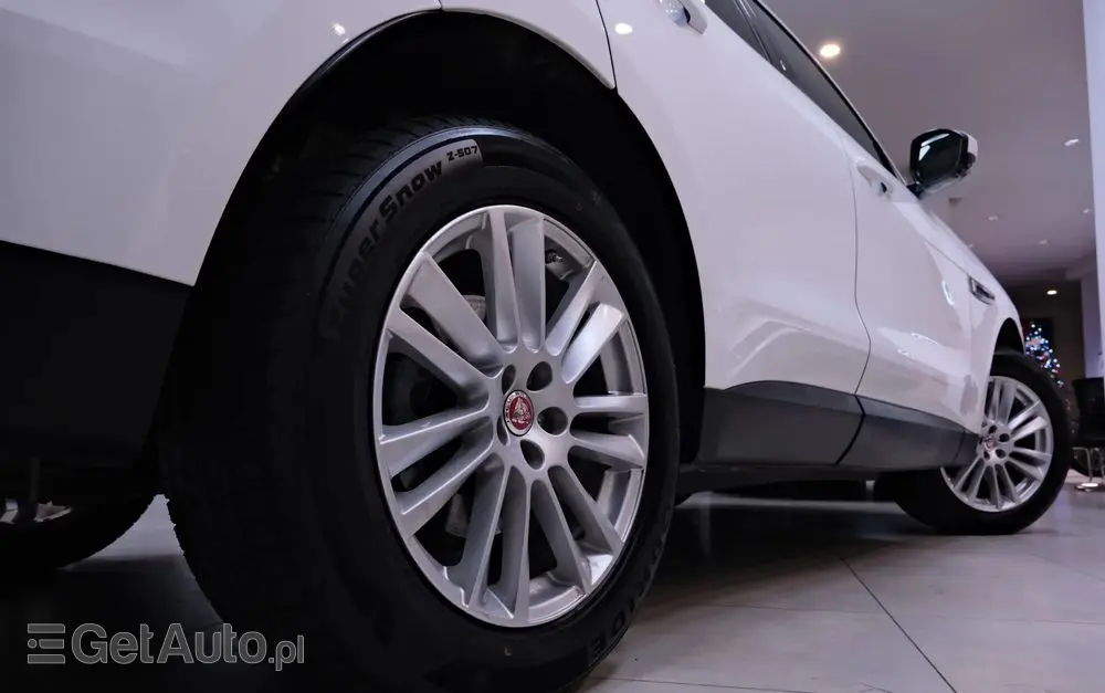 JAGUAR F-Pace 2.0 i4D AWD Prestige
