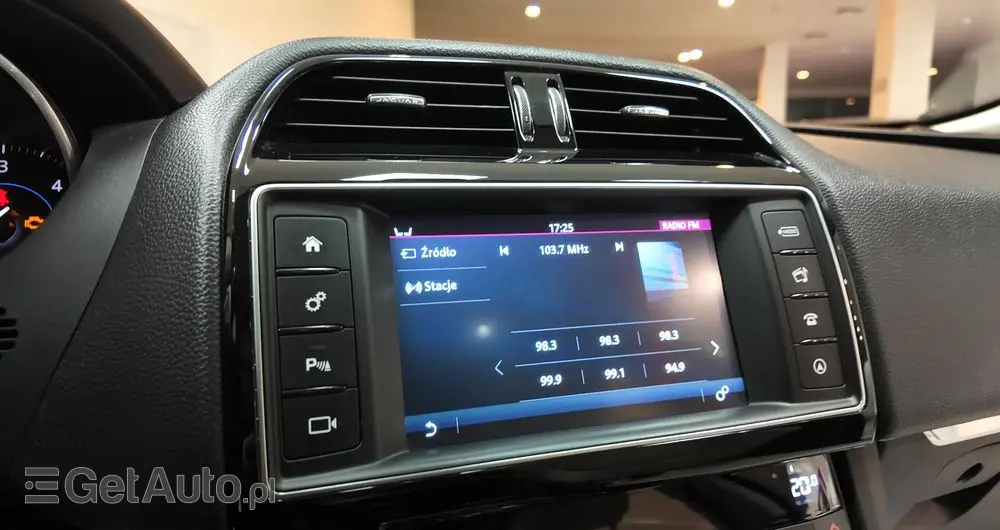 JAGUAR F-Pace 2.0 i4D AWD Prestige