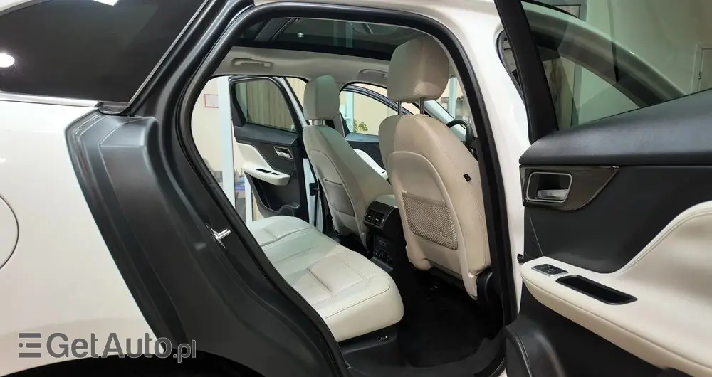 JAGUAR F-Pace 2.0 i4D AWD Prestige