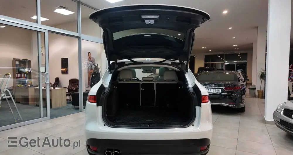 JAGUAR F-Pace 2.0 i4D AWD Prestige