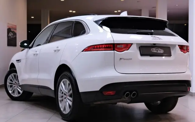 JAGUAR F-Pace 2.0 i4D AWD Prestige