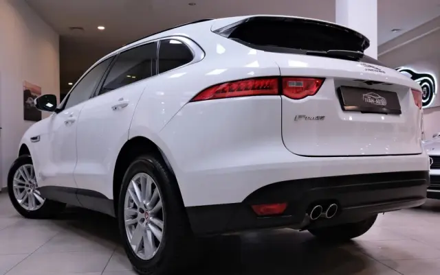 JAGUAR F-Pace 2.0 i4D AWD Prestige