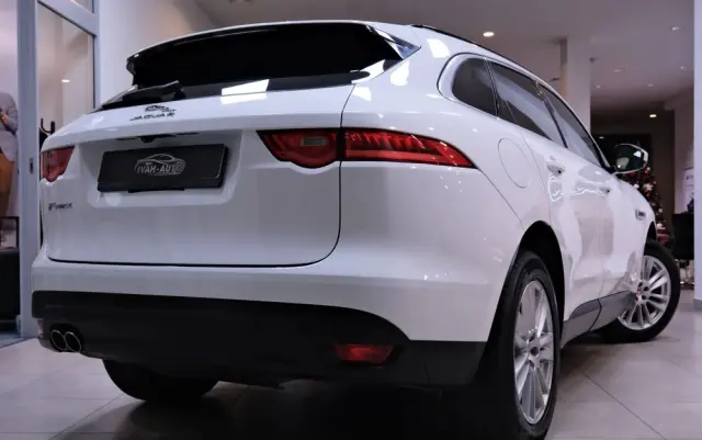 JAGUAR F-Pace 2.0 i4D AWD Prestige