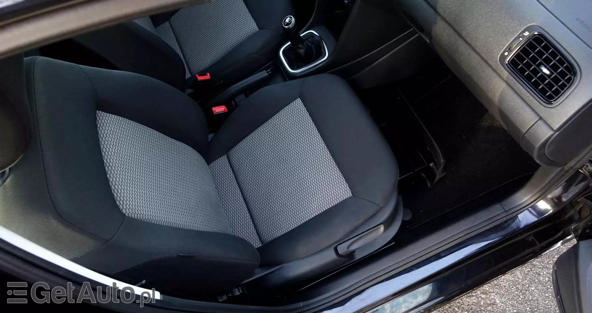 VOLKSWAGEN Polo 1.2 Life