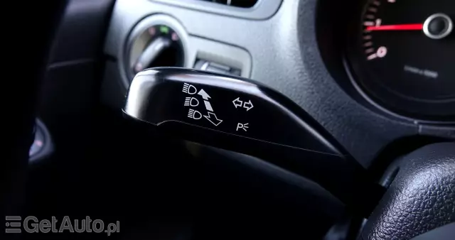 VOLKSWAGEN Polo 1.2 Life