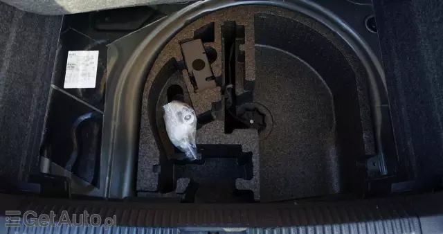 VOLKSWAGEN Polo 1.2 Life