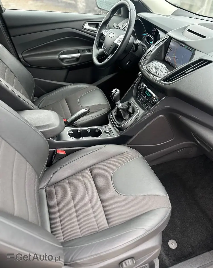 FORD Kuga 1.5 EcoBoost FWD Titanium ASS