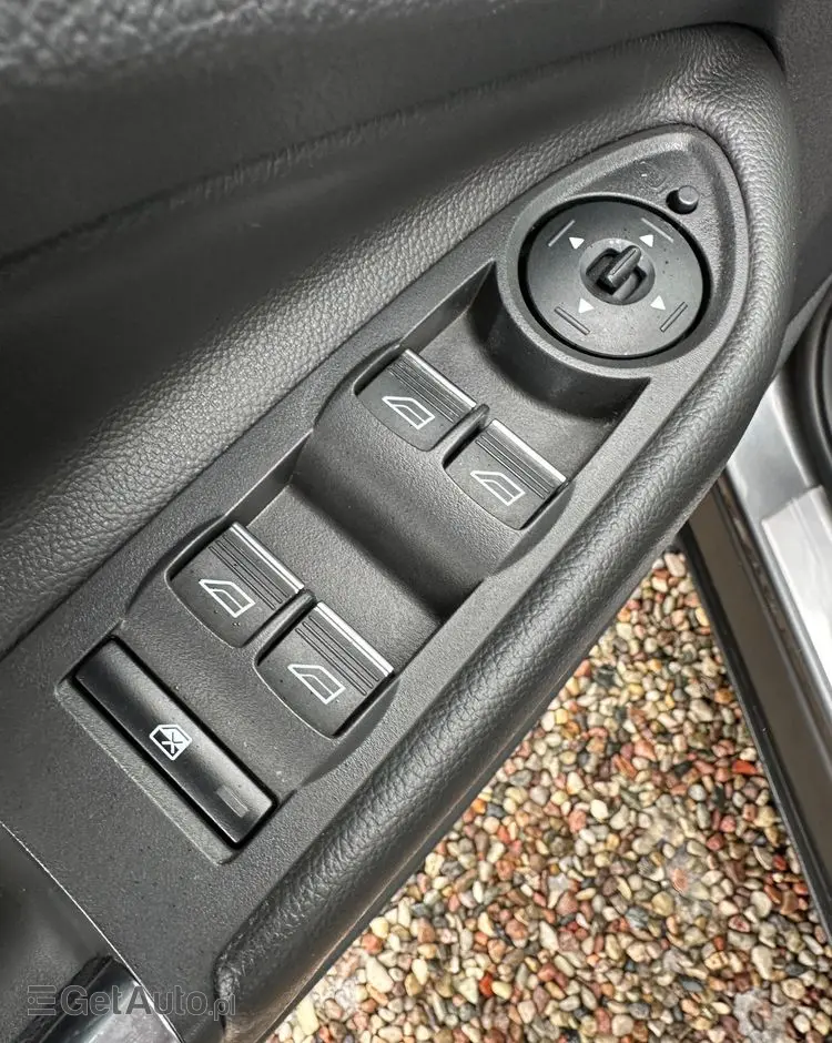 FORD Kuga 1.5 EcoBoost FWD Titanium ASS