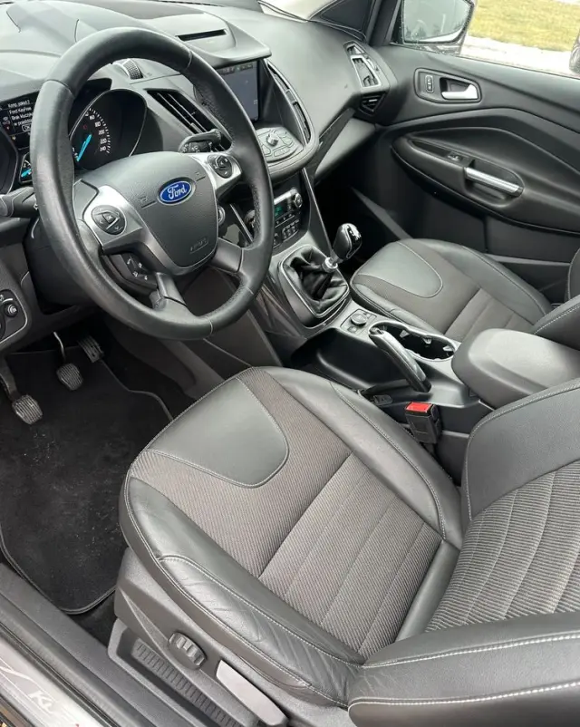 FORD Kuga 1.5 EcoBoost FWD Titanium ASS