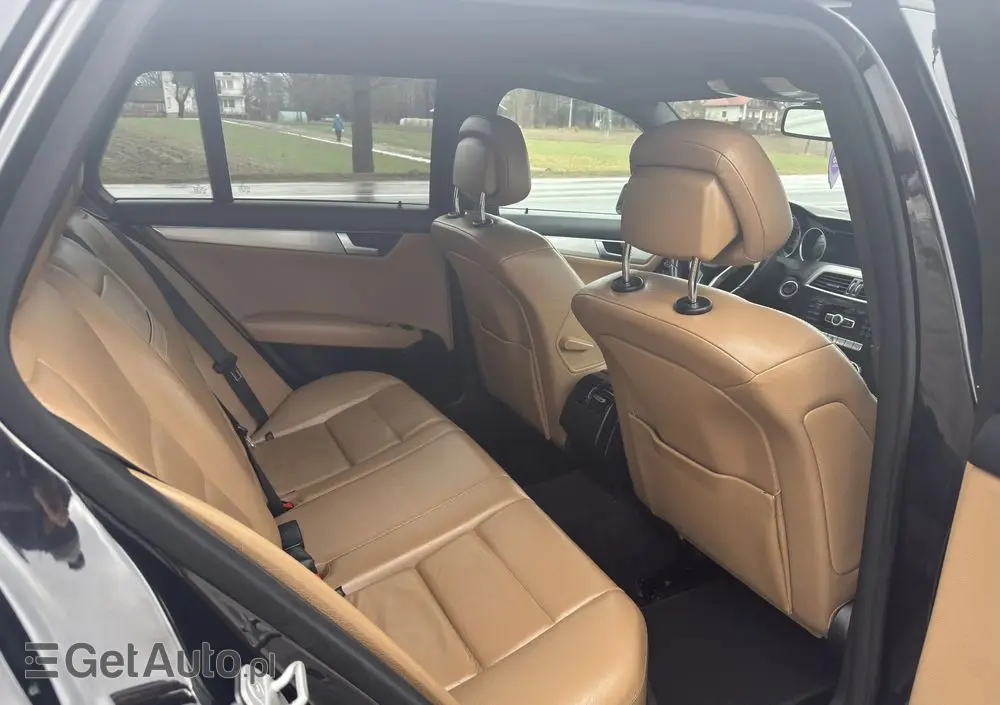 MERCEDES-BENZ Klasa C 200 CDI Avantgarde Edition