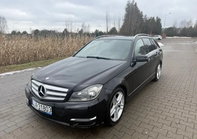 MERCEDES-BENZ Klasa C 200 CDI Avantgarde Edition