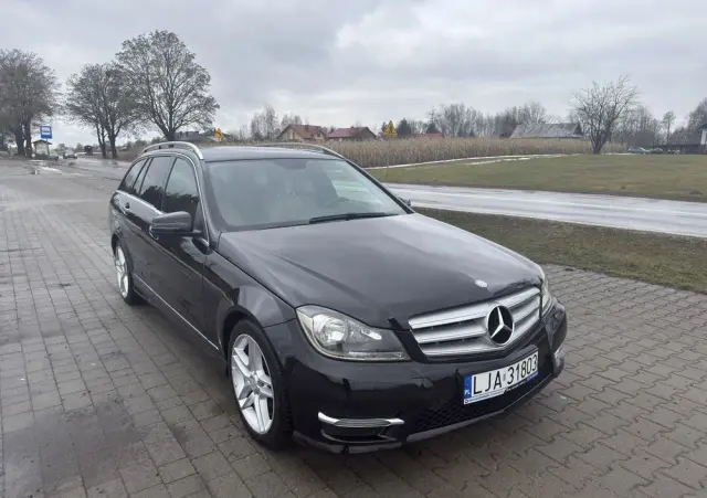 MERCEDES-BENZ Klasa C 200 CDI Avantgarde Edition