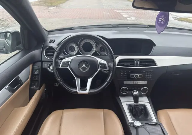 MERCEDES-BENZ Klasa C 200 CDI Avantgarde Edition