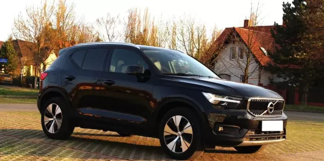 VOLVO Xc 40 
