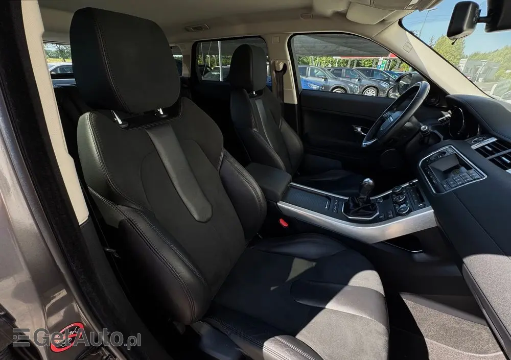 LAND ROVER Range Rover Evoque 2.2SD4 Dynamic