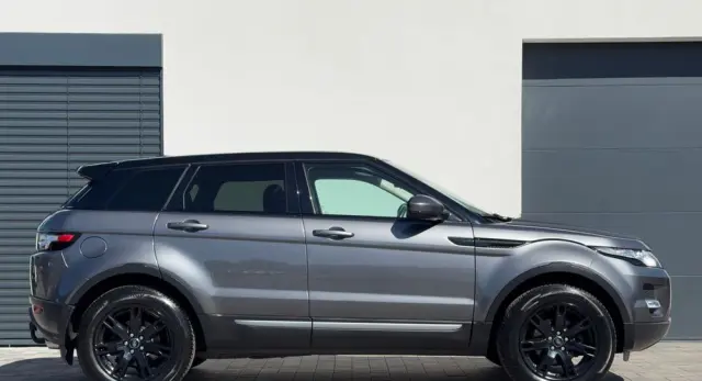 LAND ROVER Range Rover Evoque 2.2SD4 Dynamic