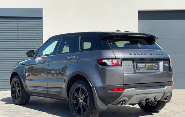 LAND ROVER Range Rover Evoque 2.2SD4 Dynamic
