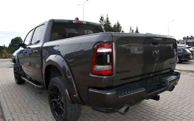 DODGE RAM 1500 5.7 4x4