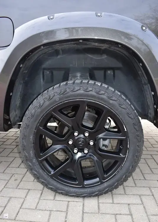 DODGE RAM 1500 5.7 4x4