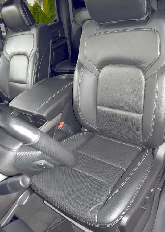 DODGE RAM 1500 5.7 4x4