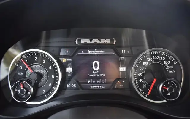 DODGE RAM 1500 5.7 4x4