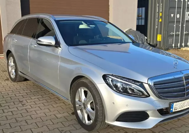 MERCEDES-BENZ Klasa C 250 d 4-Matic 9G-TRONIC