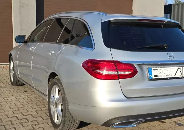 MERCEDES-BENZ Klasa C 250 d 4-Matic 9G-TRONIC