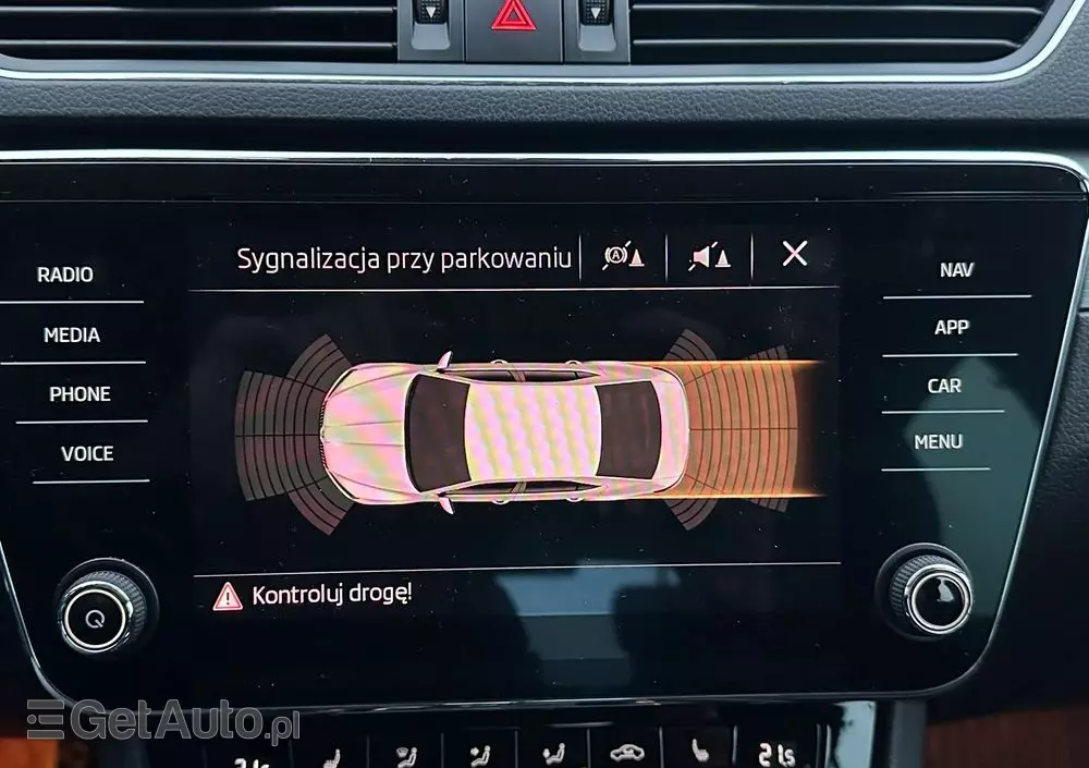 SKODA Superb 2.0 TDI 4x4 Style DSG