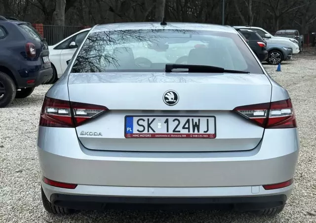 SKODA Superb 2.0 TDI 4x4 Style DSG