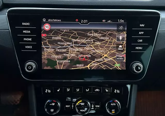 SKODA Superb 2.0 TDI 4x4 Style DSG