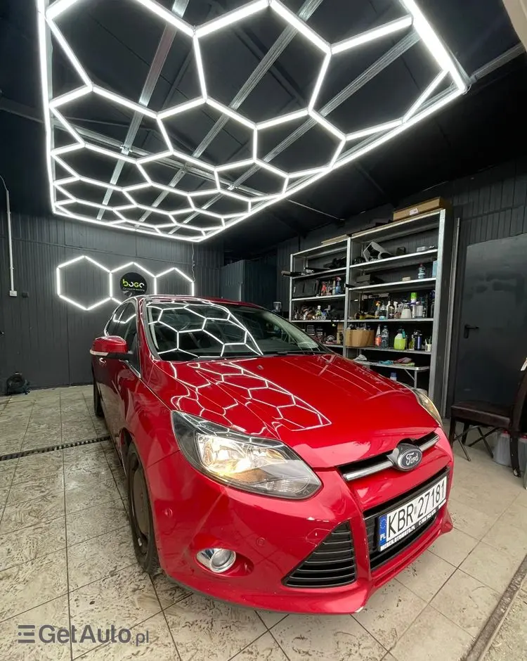 FORD Focus 1.0 EcoBoost Start-Stopp-System Business Edition