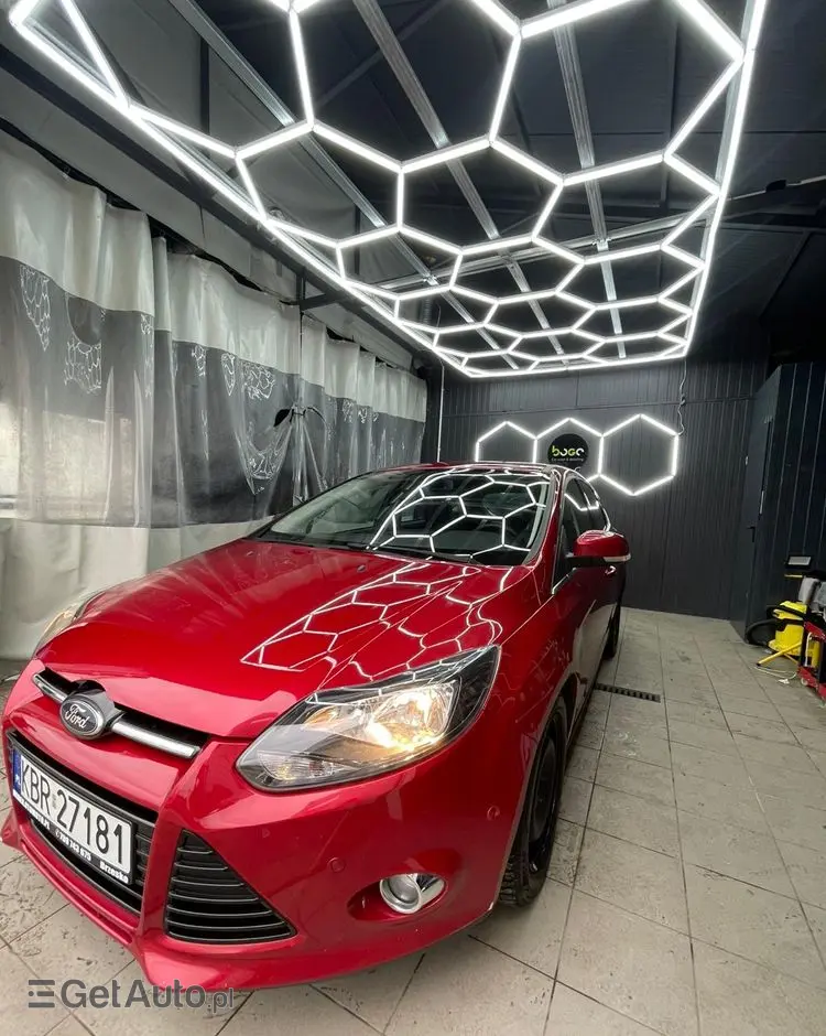 FORD Focus 1.0 EcoBoost Start-Stopp-System Business Edition
