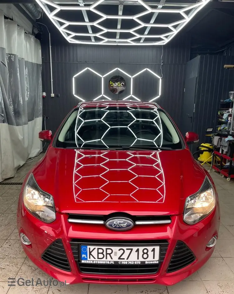FORD Focus 1.0 EcoBoost Start-Stopp-System Business Edition
