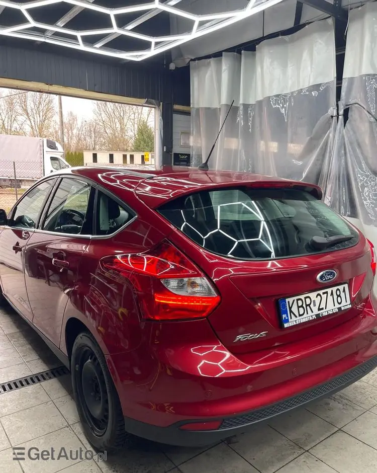 FORD Focus 1.0 EcoBoost Start-Stopp-System Business Edition