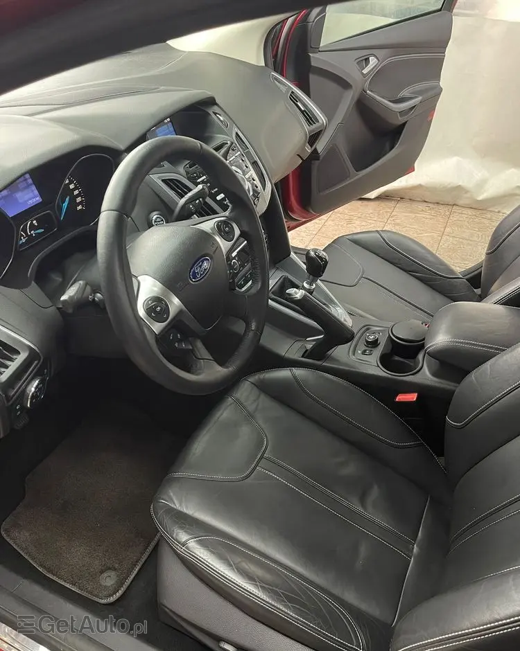 FORD Focus 1.0 EcoBoost Start-Stopp-System Business Edition