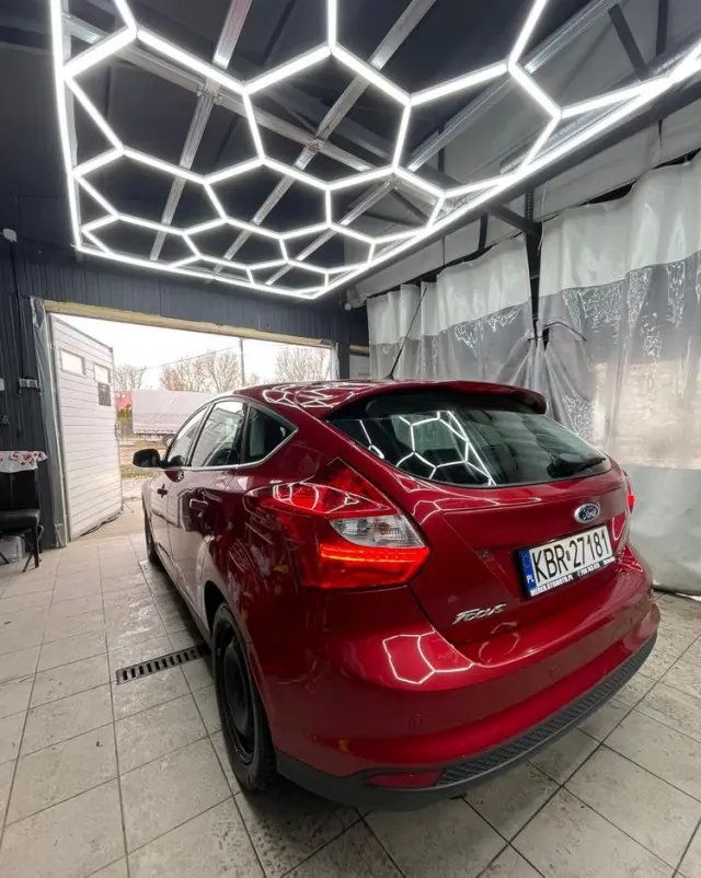 FORD Focus 1.0 EcoBoost Start-Stopp-System Business Edition
