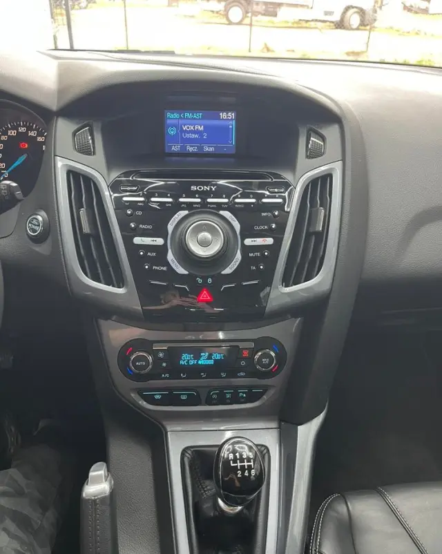 FORD Focus 1.0 EcoBoost Start-Stopp-System Business Edition