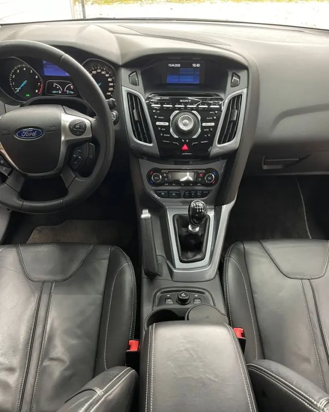 FORD Focus 1.0 EcoBoost Start-Stopp-System Business Edition