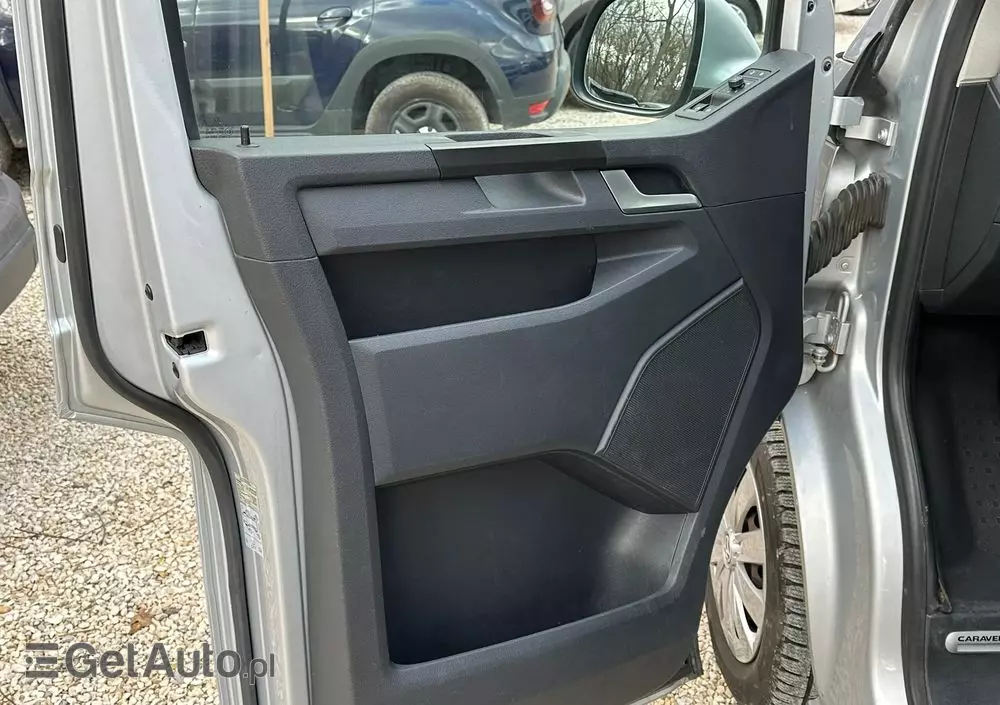 VOLKSWAGEN Caravelle 2.0 TDI L2 Highline