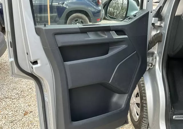 VOLKSWAGEN Caravelle 2.0 TDI L2 Highline