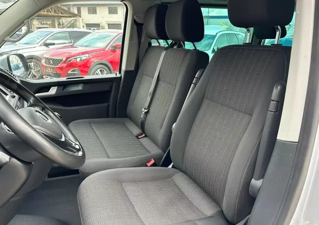 VOLKSWAGEN Caravelle 2.0 TDI L2 Highline