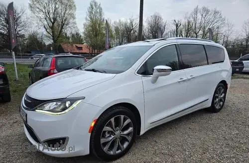 CHRYSLER Pacifica 