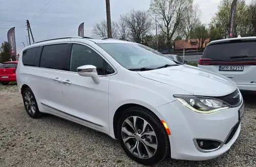 CHRYSLER Pacifica 