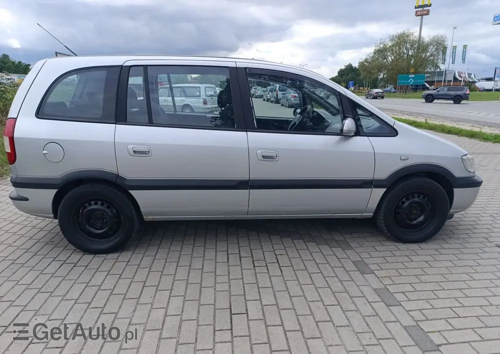OPEL Zafira 1.8 16V Elegance